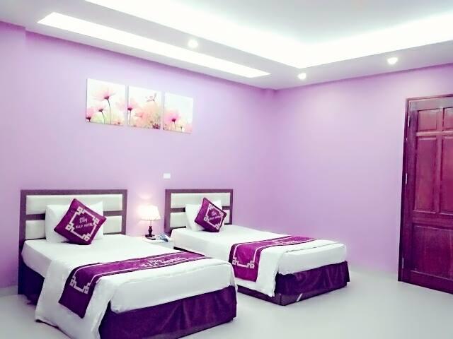 Elly Hotel Hanoi Exterior foto