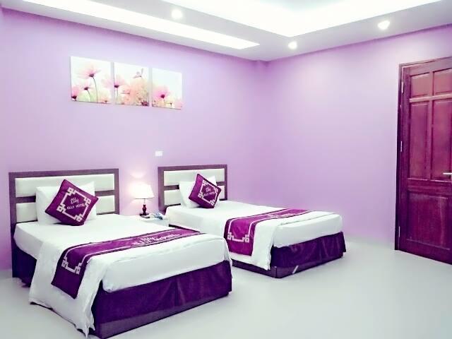 Elly Hotel Hanoi Exterior foto